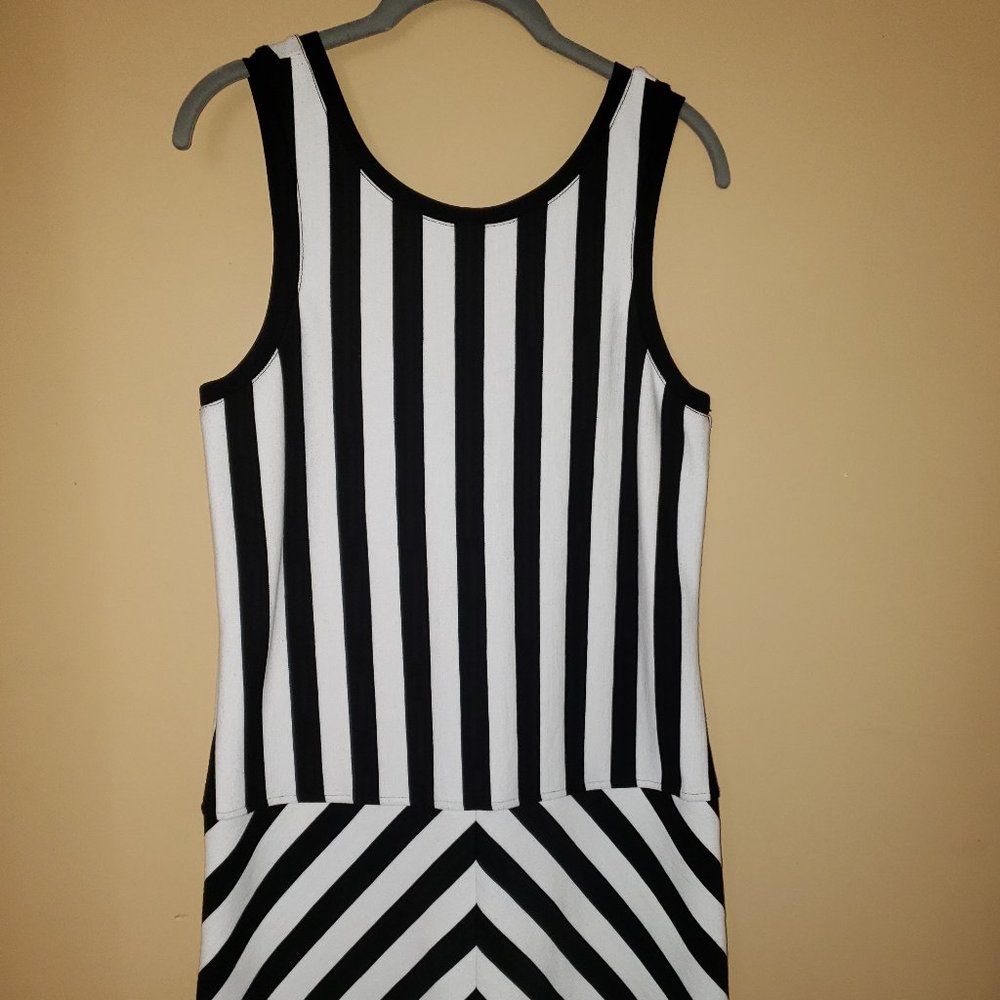 Sanctuary Clothing Back and White Dress